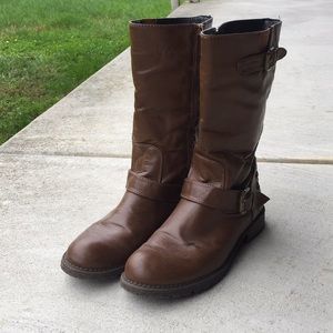 Brown boots